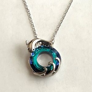Fashion Elegant Iridescent Dolphin Crystal Necklace Pendant